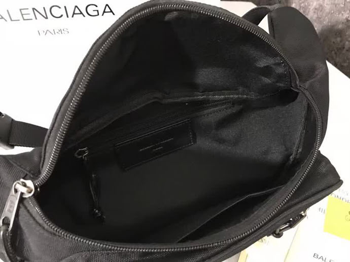 BALENCIAG巴黎世家 頂級原版品質  白色繡花 胸包 腰包 男女同款 482389  BL1316